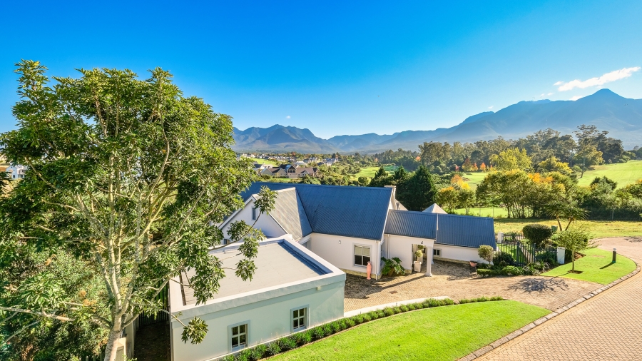 4 Bedroom Property for Sale in Kingswood Golf Estate Western Cape